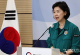 코로나19 유행, 8월 말까지 지속 전망