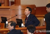 윤석열 대통령, 헌재 탄핵심판 첫 출석... 헌정 사상 최초... "자유민주주의 신념" 강조