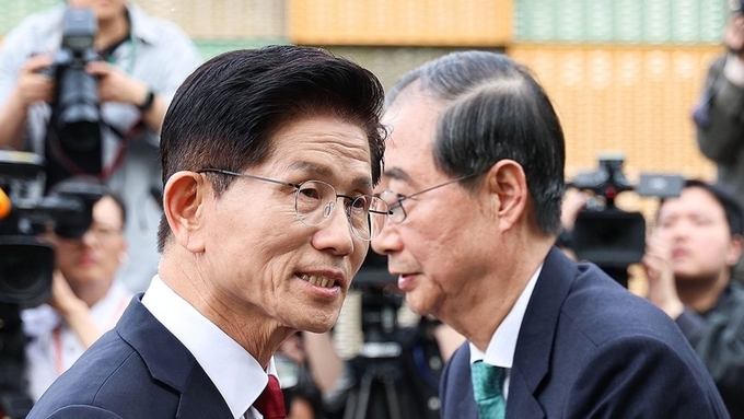 국민의힘, 대선 후보 교체 강행…김문수 후보 반발 속 파란 예고
