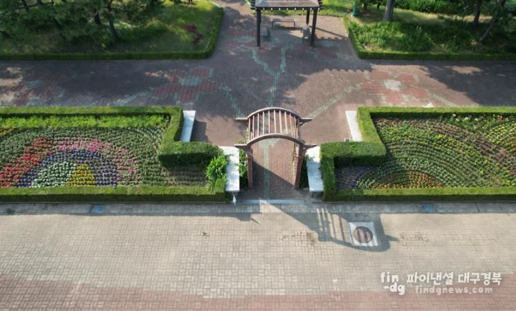 울진군, 왕피천공원 여름꽃으로 화사하게 새단장